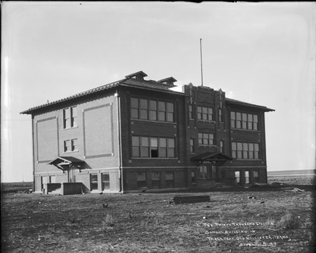 Hollister School